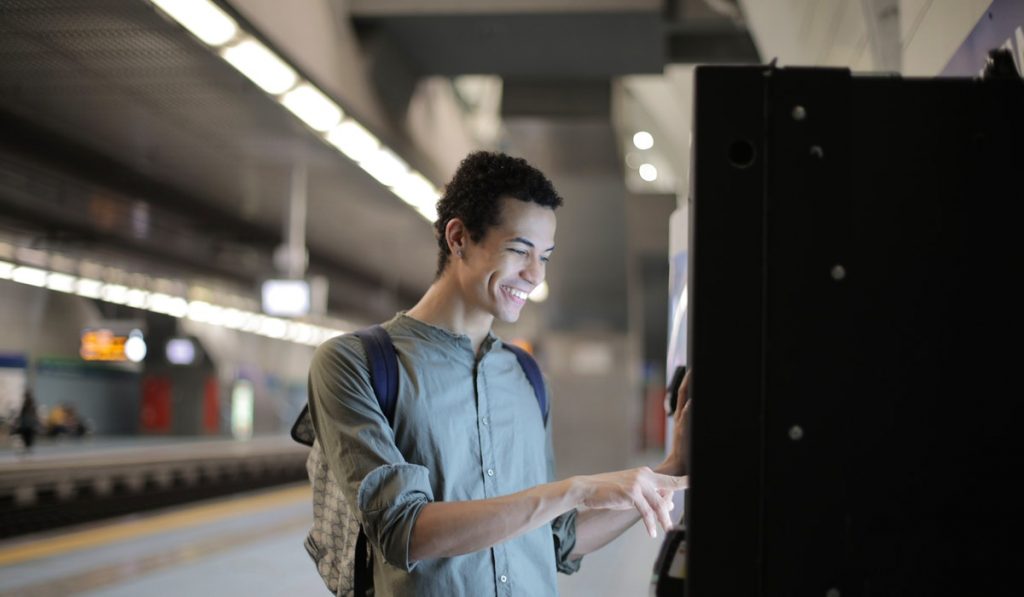 Buy ATM Machine - How to use a Bitcoin ATM? * CryptoInfoBase